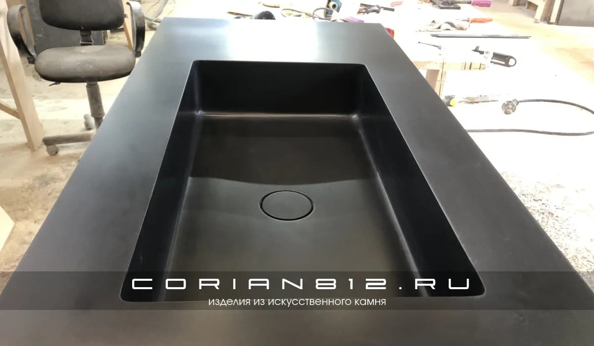 Черная матовая раковина Solid Surface