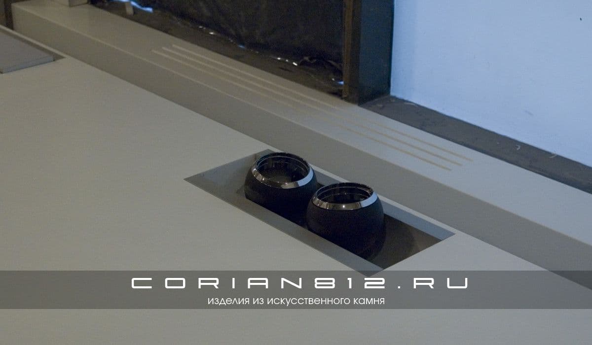 Подиум из искусственного камня