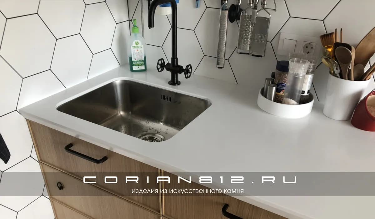 Прямая белая столешница из искусственного камня купить