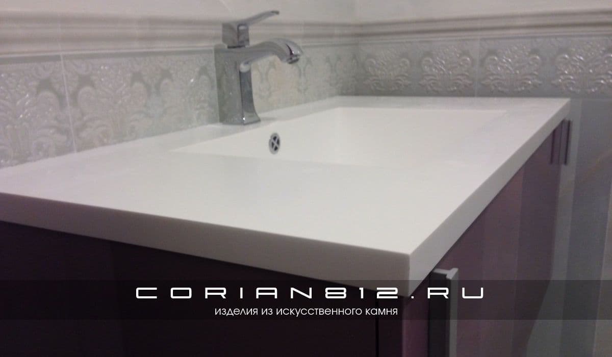 Столешница с мойкой для ванной комнаты